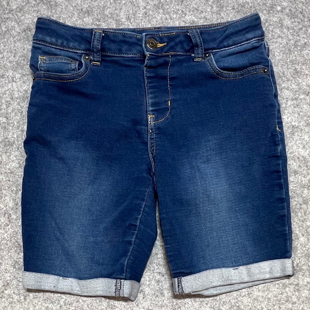 Cat & Jack Girls Bermuda Denim Shorts Dark Wash Blue Super Stretch Size L 10/12